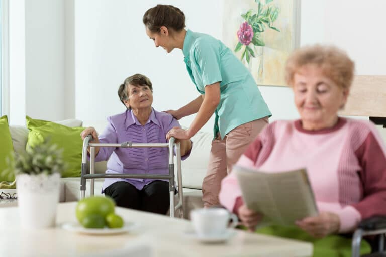 Senior Care Services in Oak Park CA